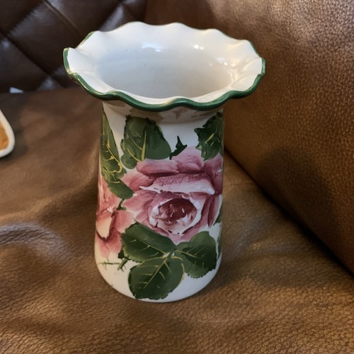 Wemyss ware 15cm tall vase - 15cm,